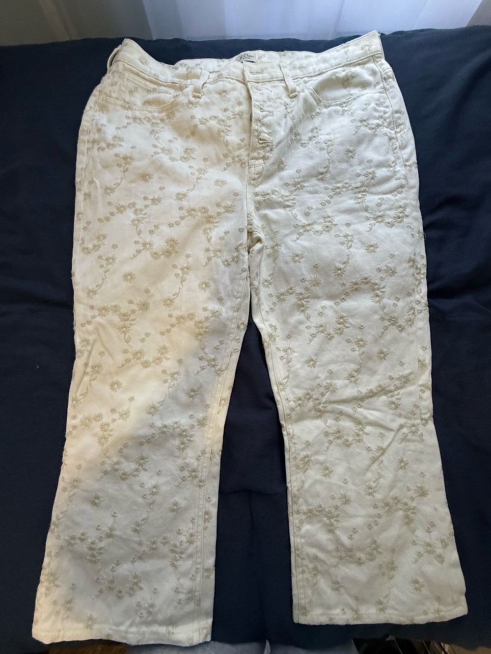 J.Crew Billie Denim Crop Button up Cream off white floral pattern